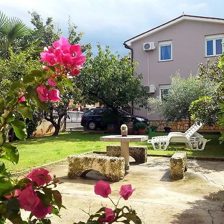 Ema Apartment Pula