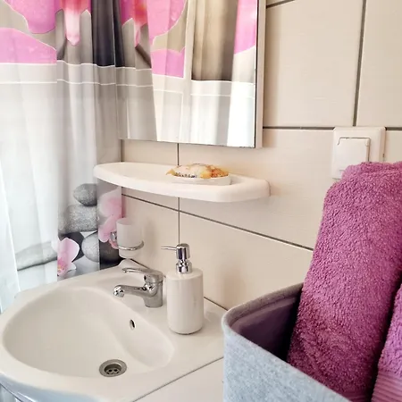 Apartment Ema