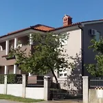 Apartment Ema