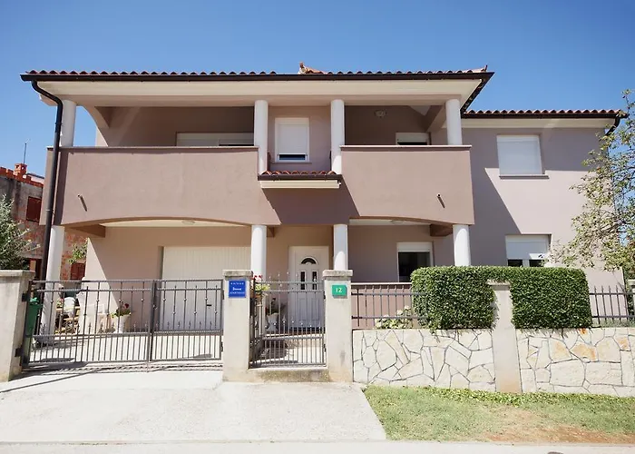 Ema Appartement Pula